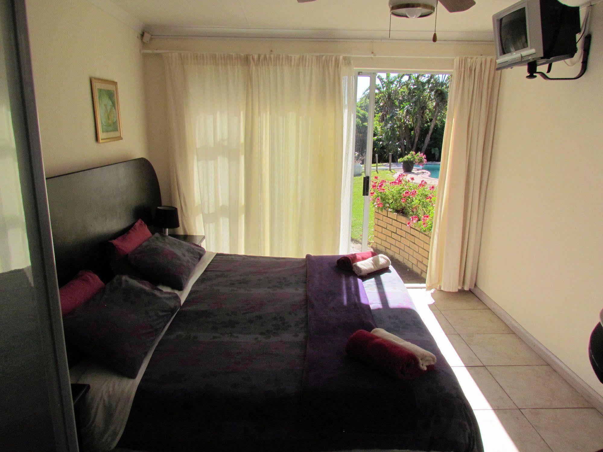 Blue Horizon Bay Guest House Van Stadensriviermond Экстерьер фото